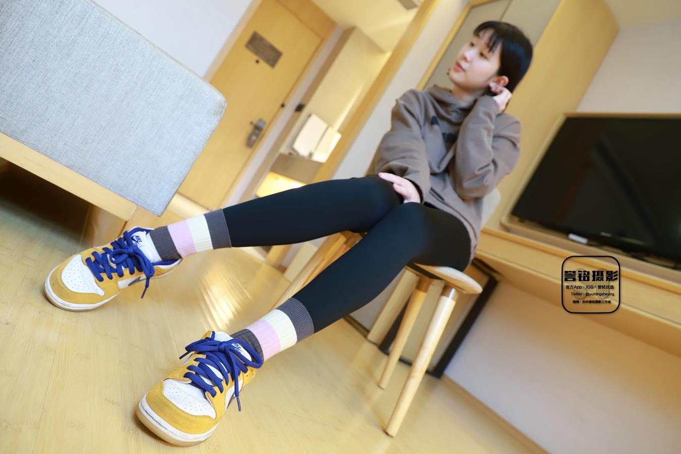 图片[103]-[誉铭传媒]袜足摄影 2022年《2022微信群第11套》[115P] – 速更版-美库