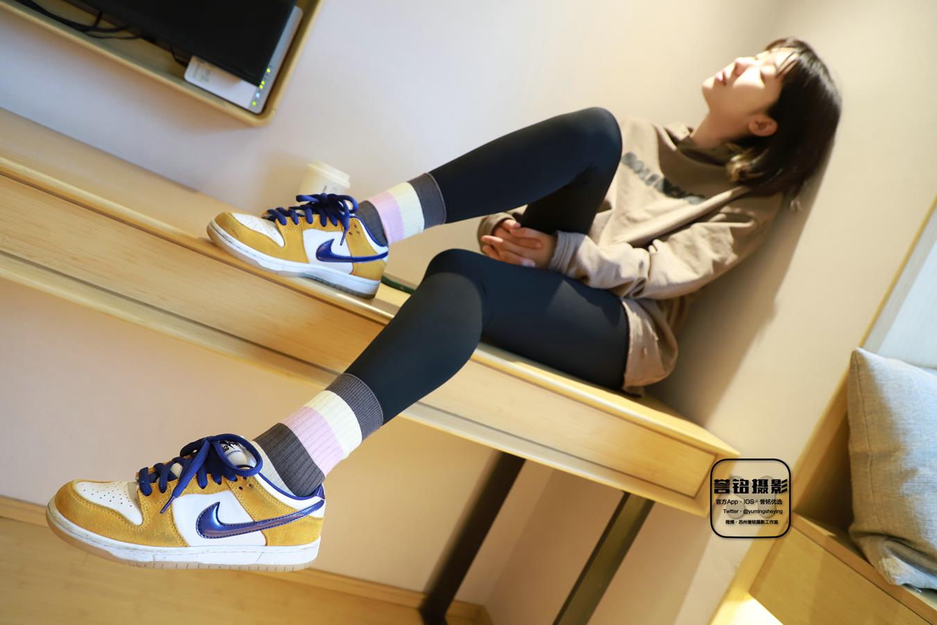 图片[105]-[誉铭传媒]袜足摄影 2022年《2022微信群第11套》[115P] – 速更版-美库