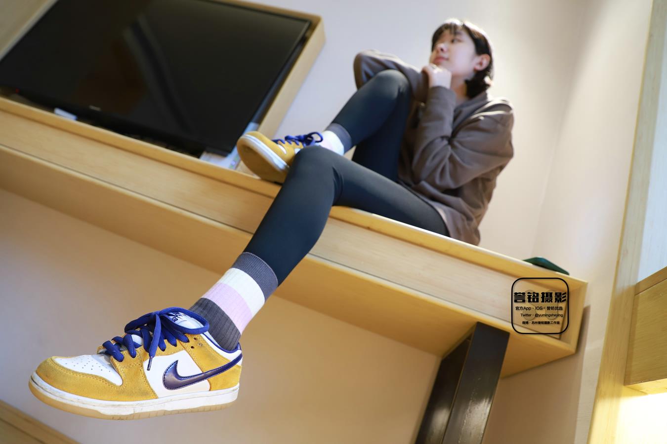 图片[109]-[誉铭传媒]袜足摄影 2022年《2022微信群第11套》[115P] – 速更版-美库