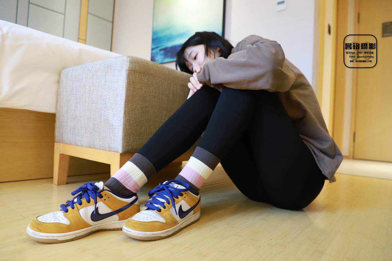 图片[116]-[誉铭传媒]袜足摄影 2022年《2022微信群第11套》[115P] – 速更版-美库