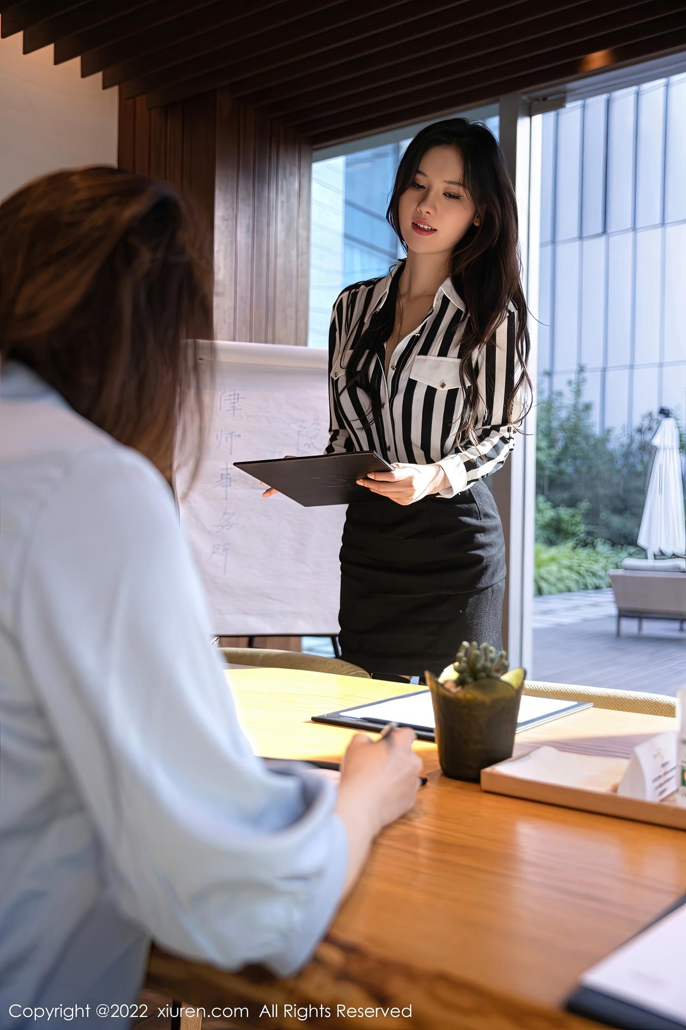 图片[19]-[Xiuren秀人网]2022.11.25 NO.5910 就是阿朱啊[19+1P] – 速更版-美库