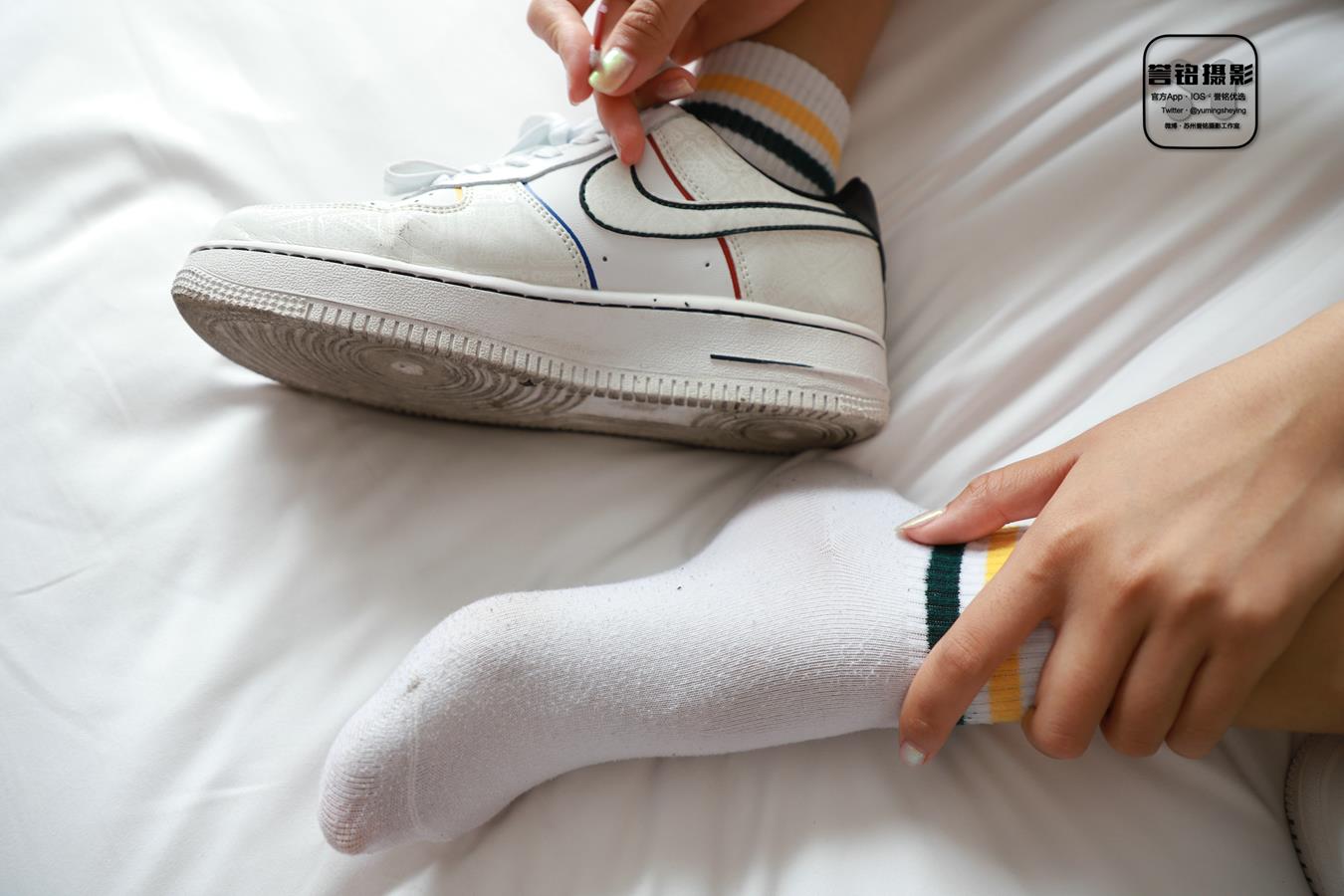 图片[28]-誉铭传媒袜足摄影 2022第27期作品 [88P] – 速更版-美库