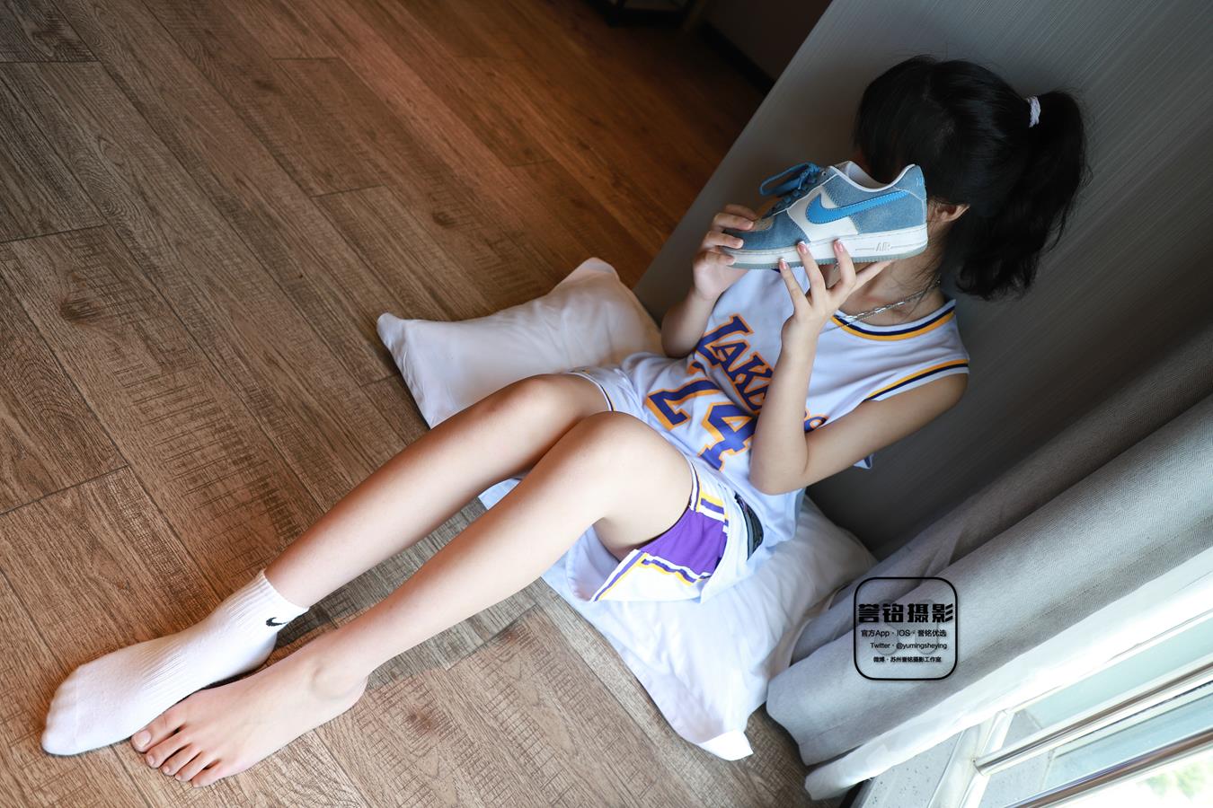 图片[75]-[誉铭传媒]袜足摄影 2022年《七夕专享作品》[100P] – 速更版-美库