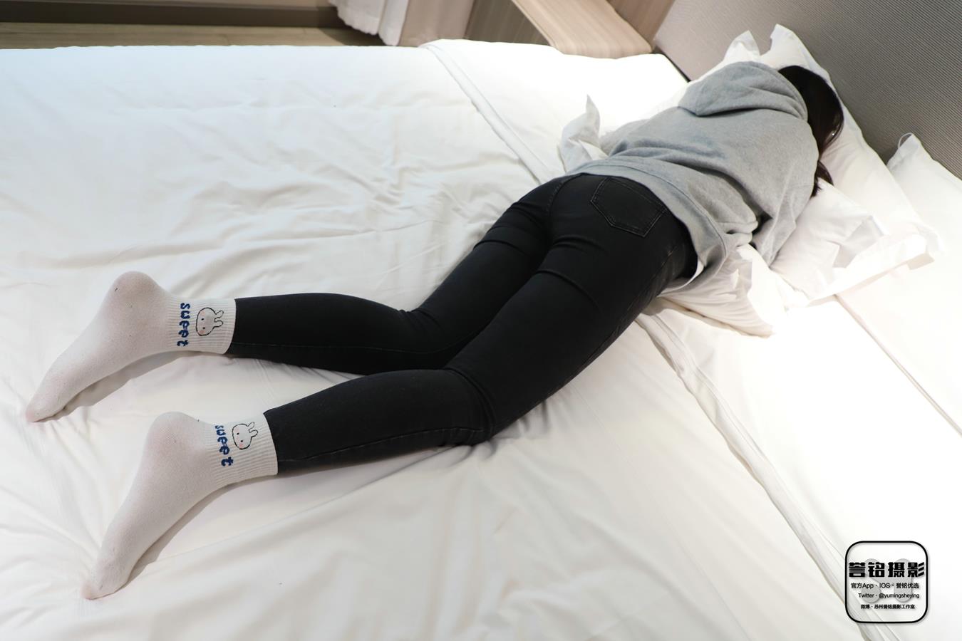 图片[36]-誉铭传媒袜足摄影 22022.04.22特约作品 [89P] – 速更版-美库