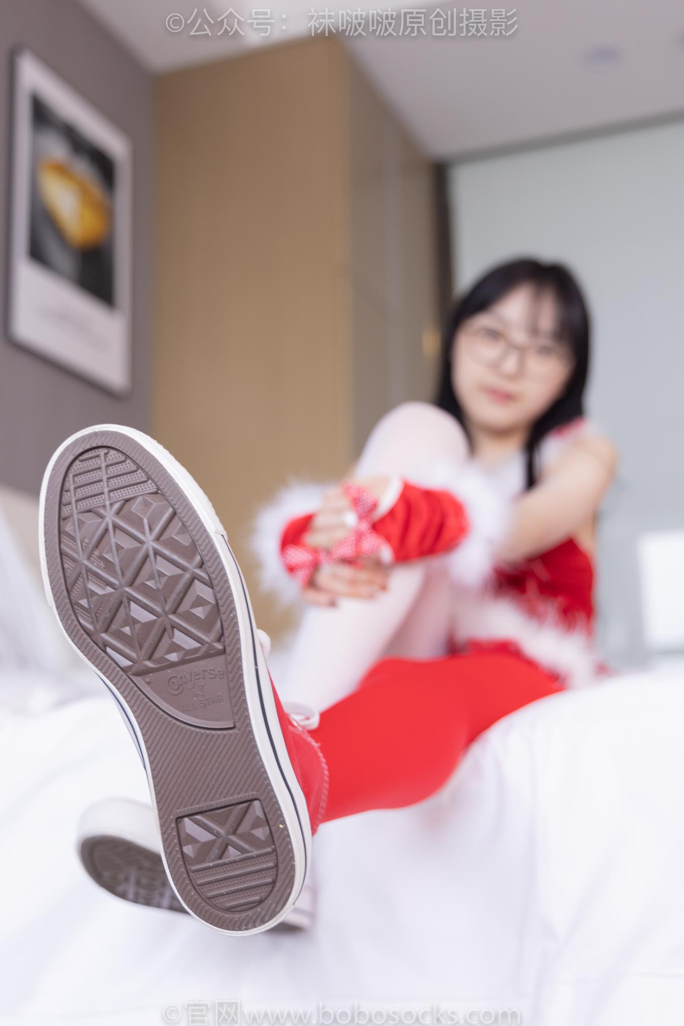图片[43]-[BoBoSocks袜啵啵]NO.152 稚予-圣诞服、帆布鞋、厚白丝、厚红丝[135P] – 速更版-美库