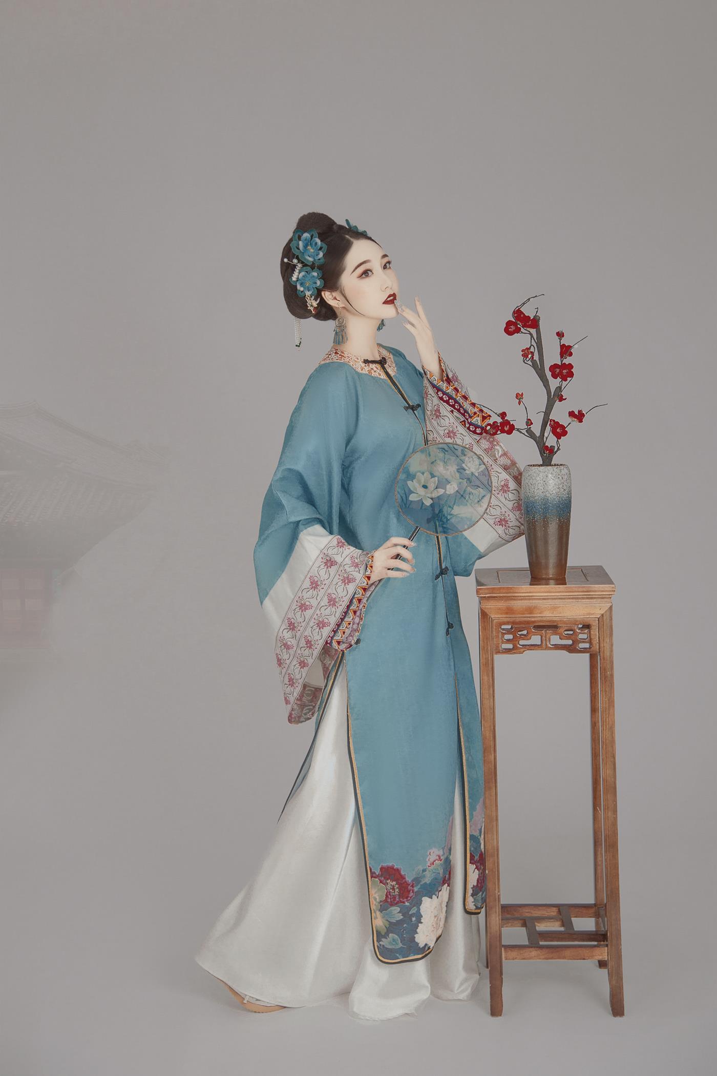 图片[24]-[YITUYU艺图语] 2022.01.21 云鬓翠 娜宝 [22P] – 速更版-美库