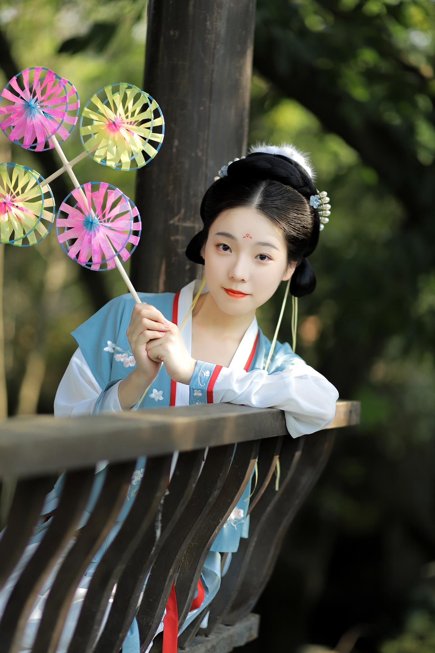 图片[13]-[YITUYU艺图语] 2022.01.22 豆蔻年华 一方伊人yi [22P] – 速更版-美库