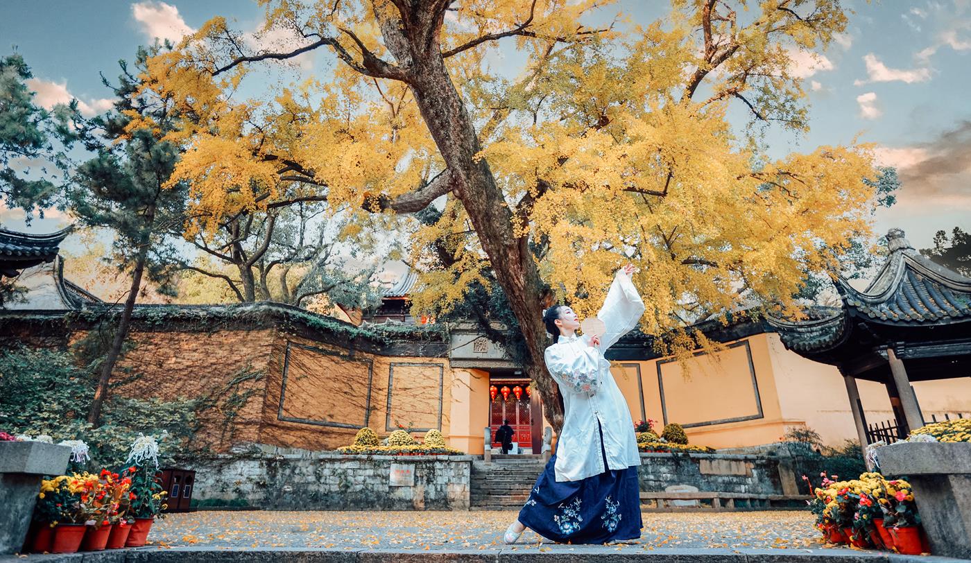 图片[10]-[YITUYU艺图语] 2022.01.22 枫林晚 鹿呦 [25P] – 速更版-美库