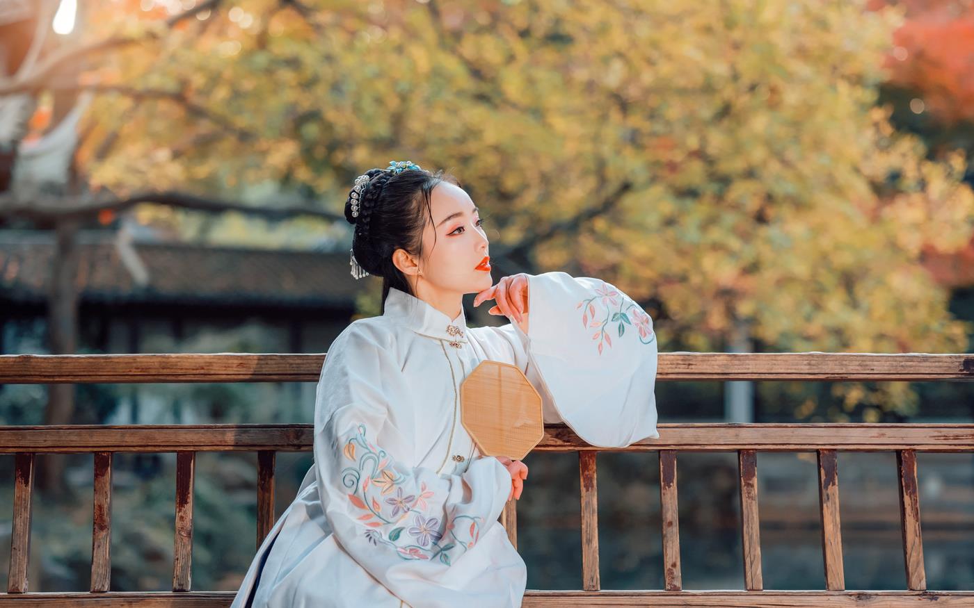 图片[16]-[YITUYU艺图语] 2022.01.22 枫林晚 鹿呦 [25P] – 速更版-美库