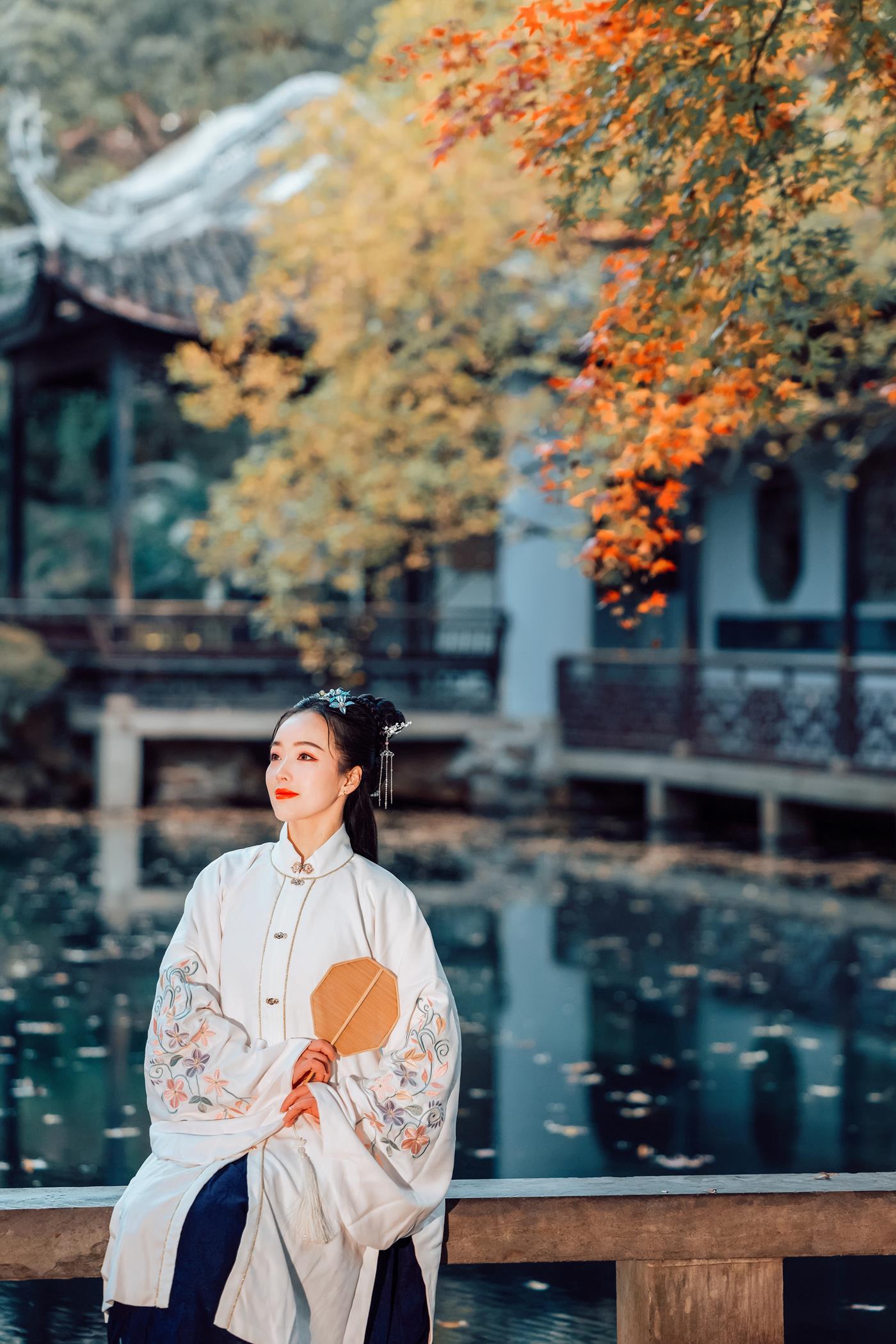 图片[24]-[YITUYU艺图语] 2022.01.22 枫林晚 鹿呦 [25P] – 速更版-美库