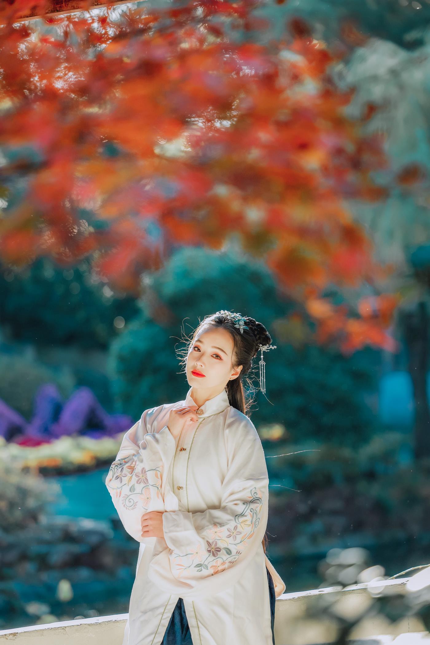 图片[26]-[YITUYU艺图语] 2022.01.22 枫林晚 鹿呦 [25P] – 速更版-美库