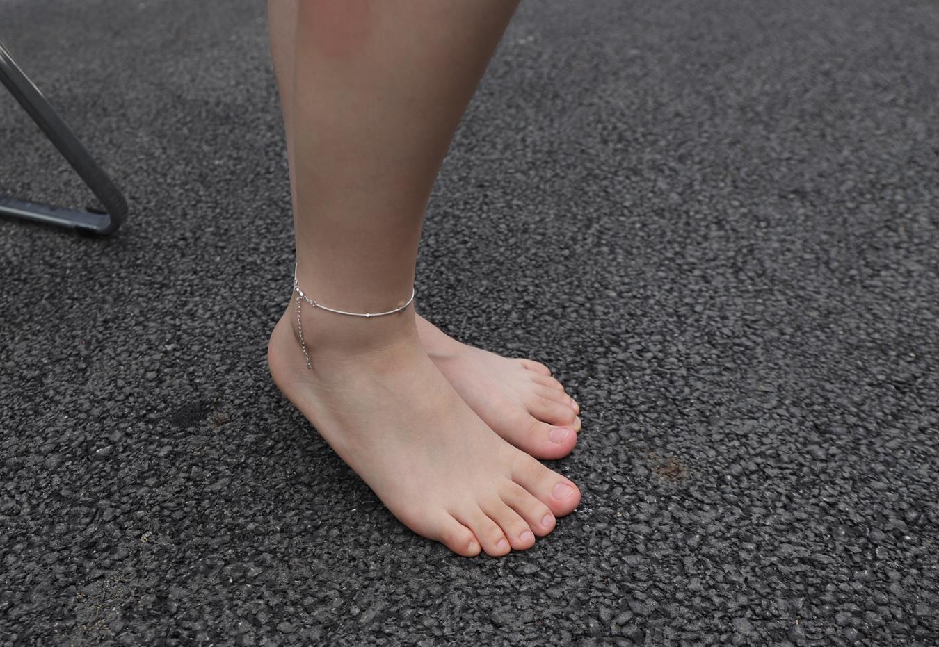 图片[78]-Pary摄影 NO.008 新模琳琳从运动鞋里拿出来的原味小白脚[153P] – 速更版-美库