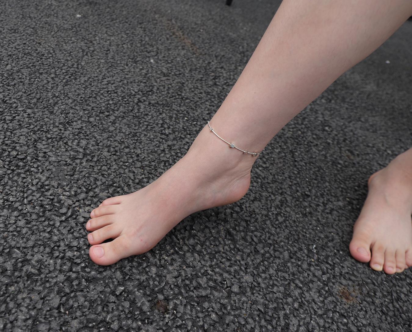 图片[82]-Pary摄影 NO.008 新模琳琳从运动鞋里拿出来的原味小白脚[153P] – 速更版-美库