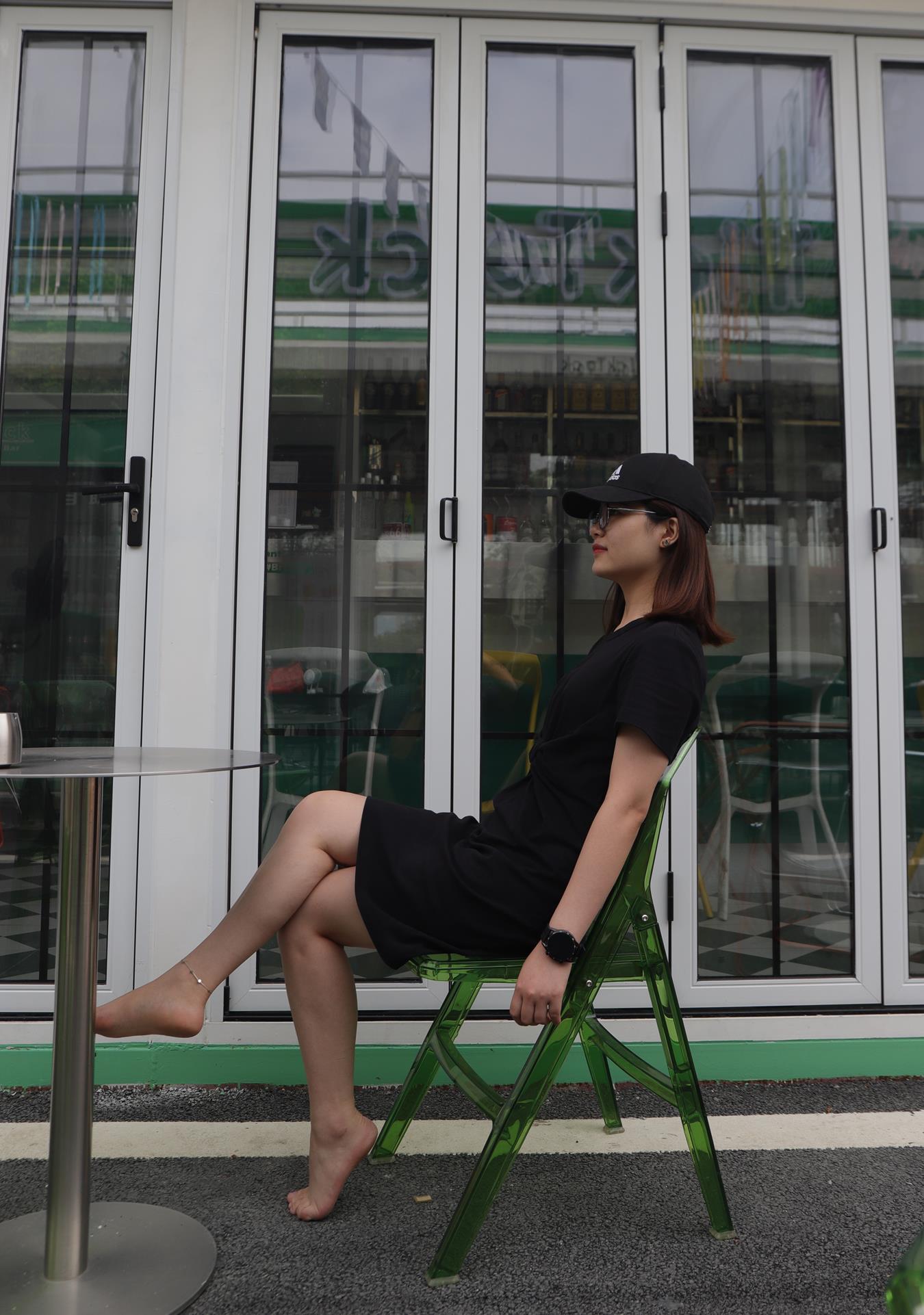 图片[143]-Pary摄影 NO.008 新模琳琳从运动鞋里拿出来的原味小白脚[153P] – 速更版-美库