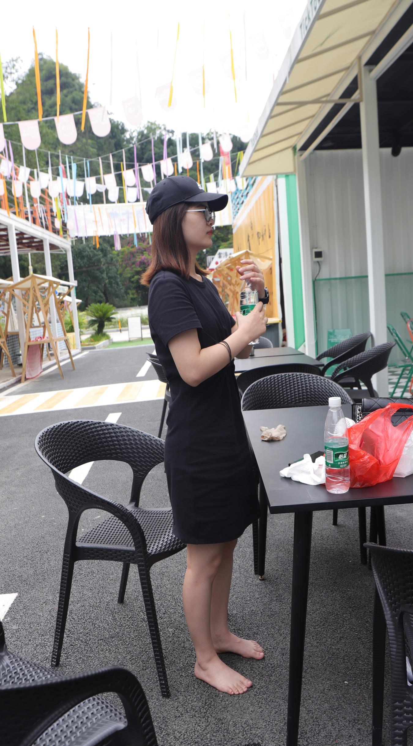 图片[145]-Pary摄影 NO.008 新模琳琳从运动鞋里拿出来的原味小白脚[153P] – 速更版-美库