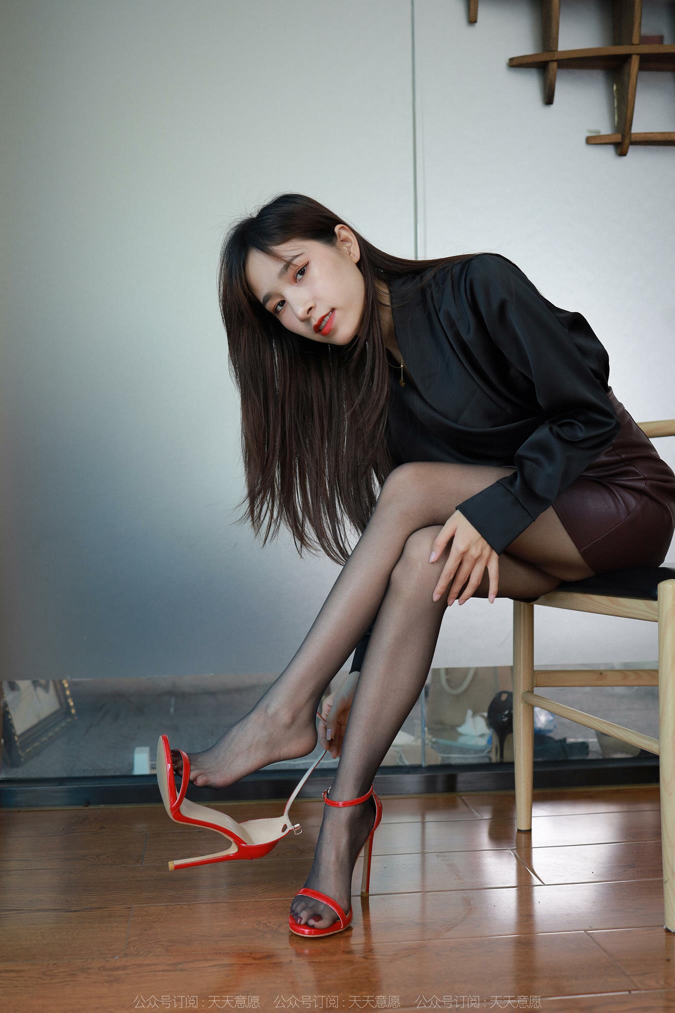 图片[19]-[IESS异思趣向] 2022.07.01 丝享家1134：美子《椅子下的红高跟》[91P] – 速更版-美库