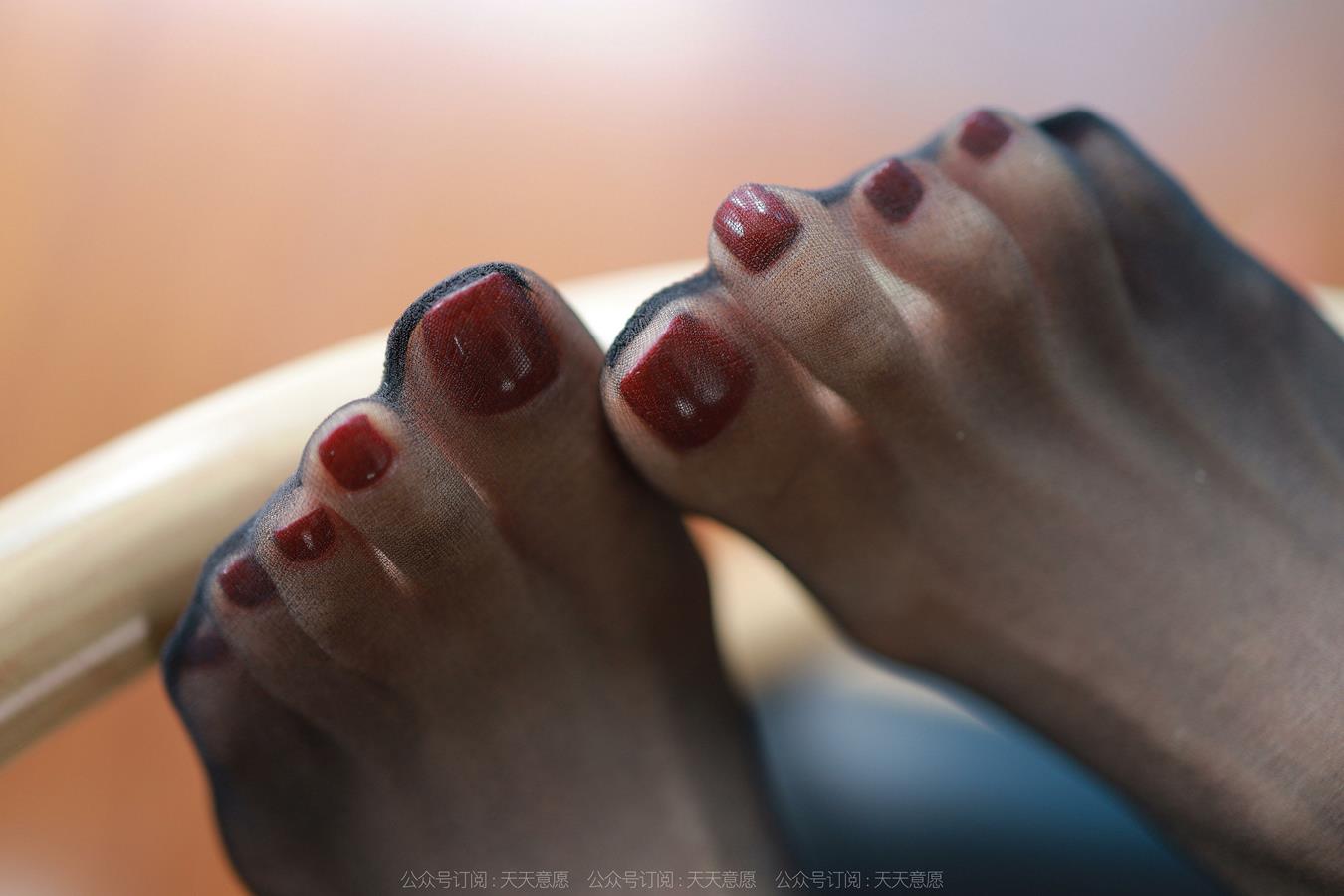 图片[39]-[IESS异思趣向] 2022.07.01 丝享家1134：美子《椅子下的红高跟》[91P] – 速更版-美库