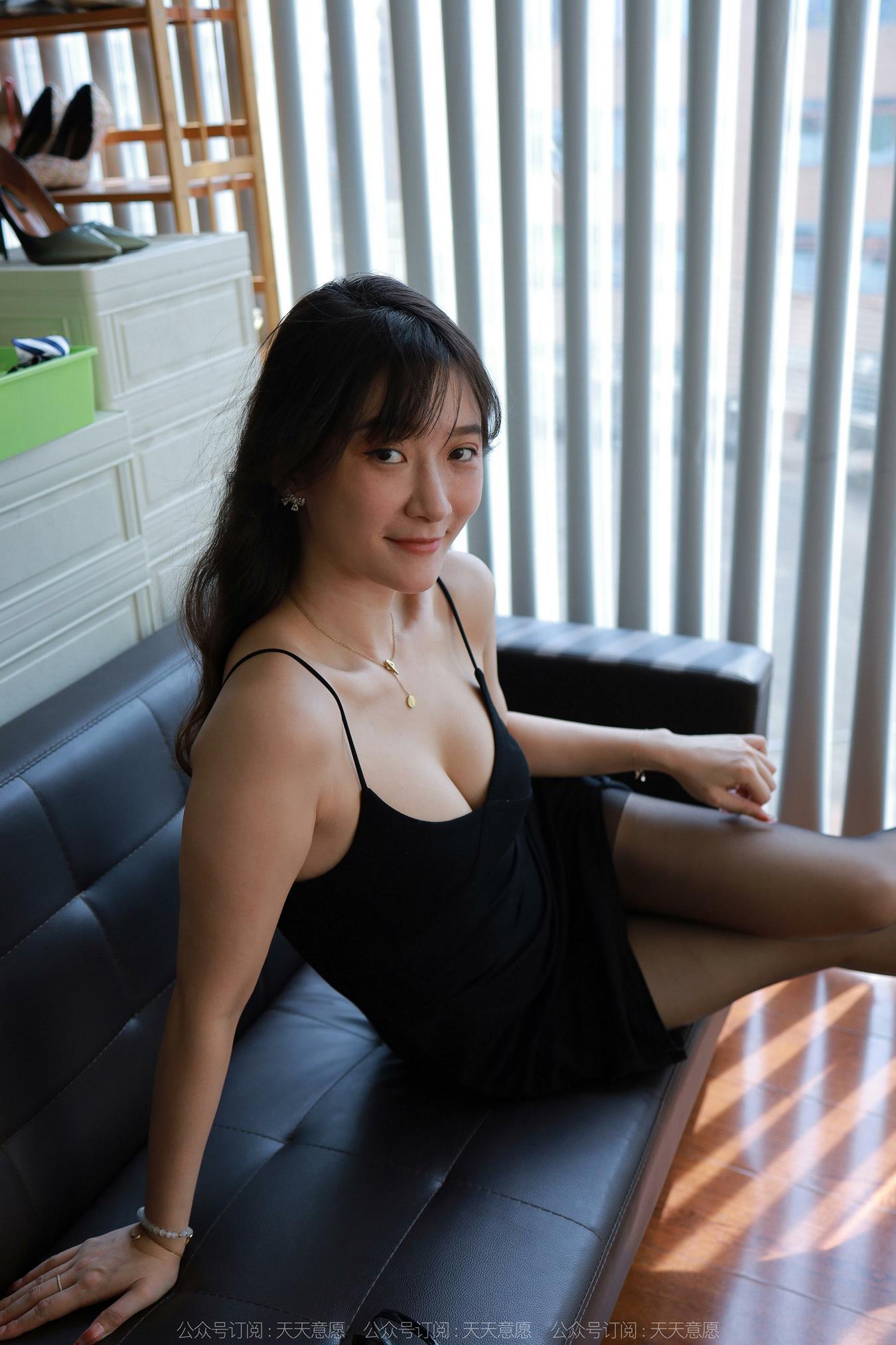 图片[15]-[IESS异思趣向] 2022.07.02 丝享家1135：秋秋《嘿丝事业线》[90P] – 速更版-美库