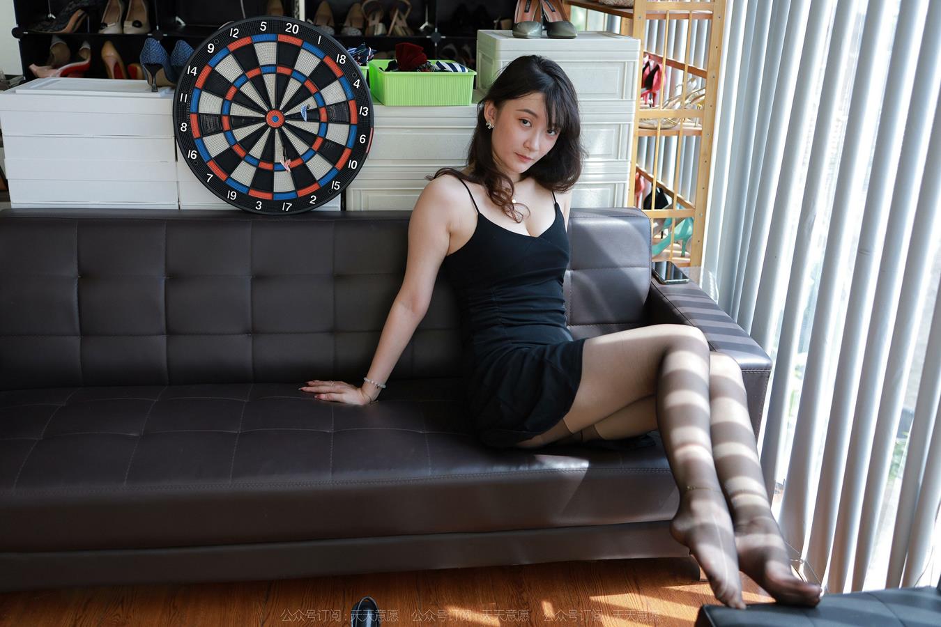 图片[22]-[IESS异思趣向] 2022.07.02 丝享家1135：秋秋《嘿丝事业线》[90P] – 速更版-美库