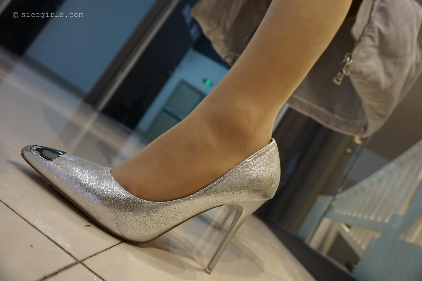 图片[84]-[SIEE丝意]新刊 依依 银色高跟鞋[83P] – 速更版-美库