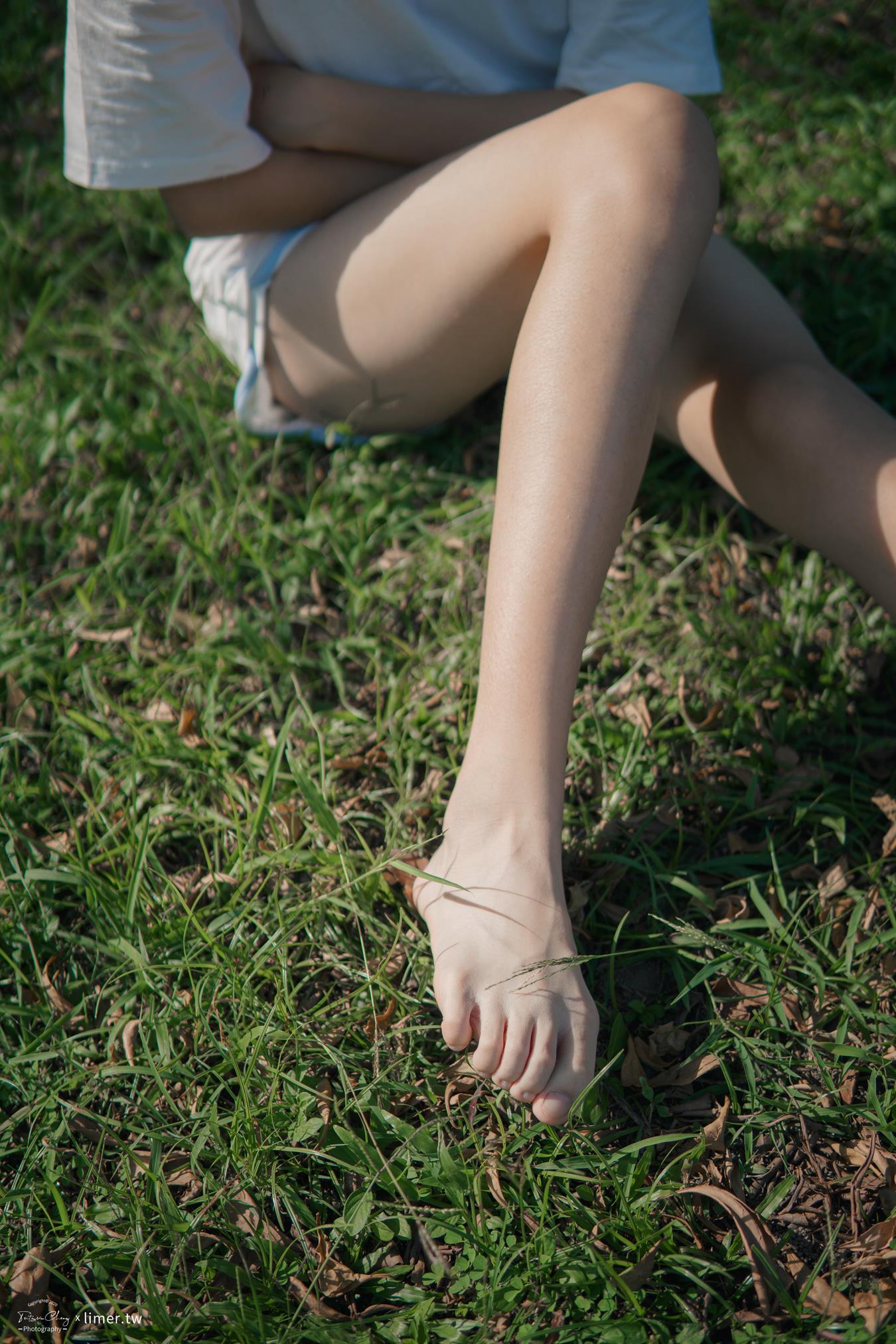 图片[15]-Limerence原创 NO.002 SHQ素人学生 大耳狗真理裤公园玩耍[283P] – 速更版-美库