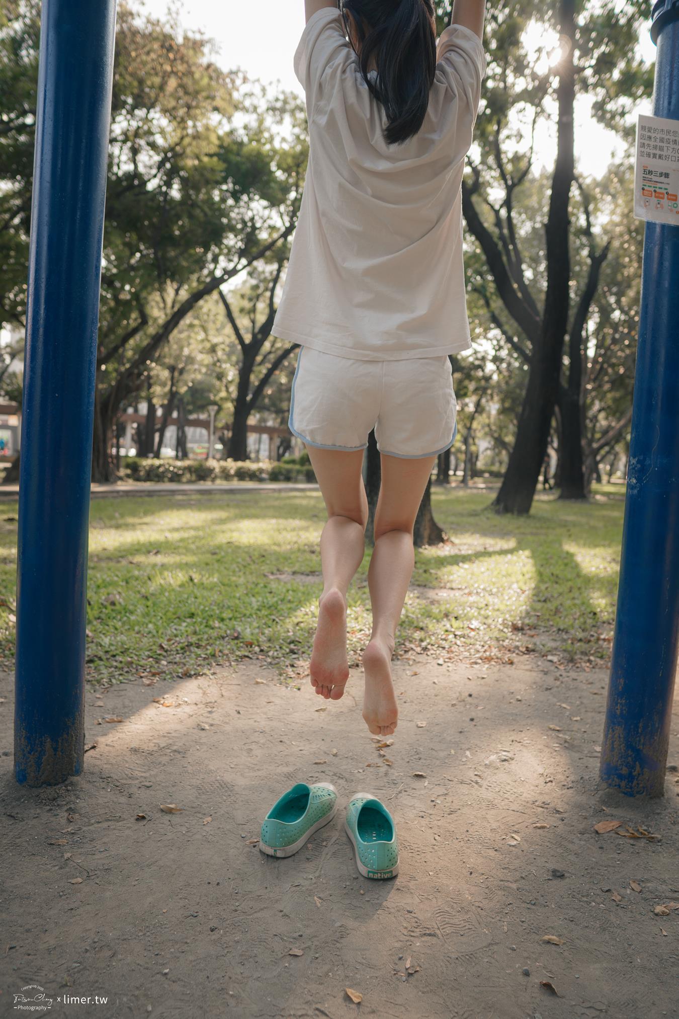 图片[17]-Limerence原创 NO.002 SHQ素人学生 大耳狗真理裤公园玩耍[283P] – 速更版-美库