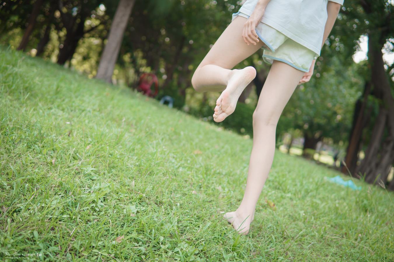 图片[39]-Limerence原创 NO.002 SHQ素人学生 大耳狗真理裤公园玩耍[283P] – 速更版-美库