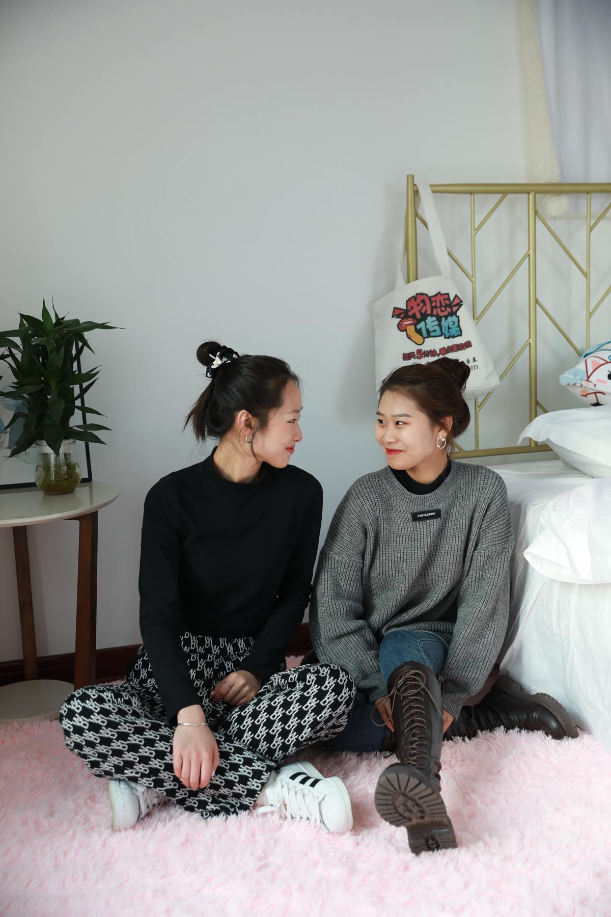 图片[13]-物恋传媒 NO.657 闺蜜-雪里双生 (1) [84P] – 速更版-美库