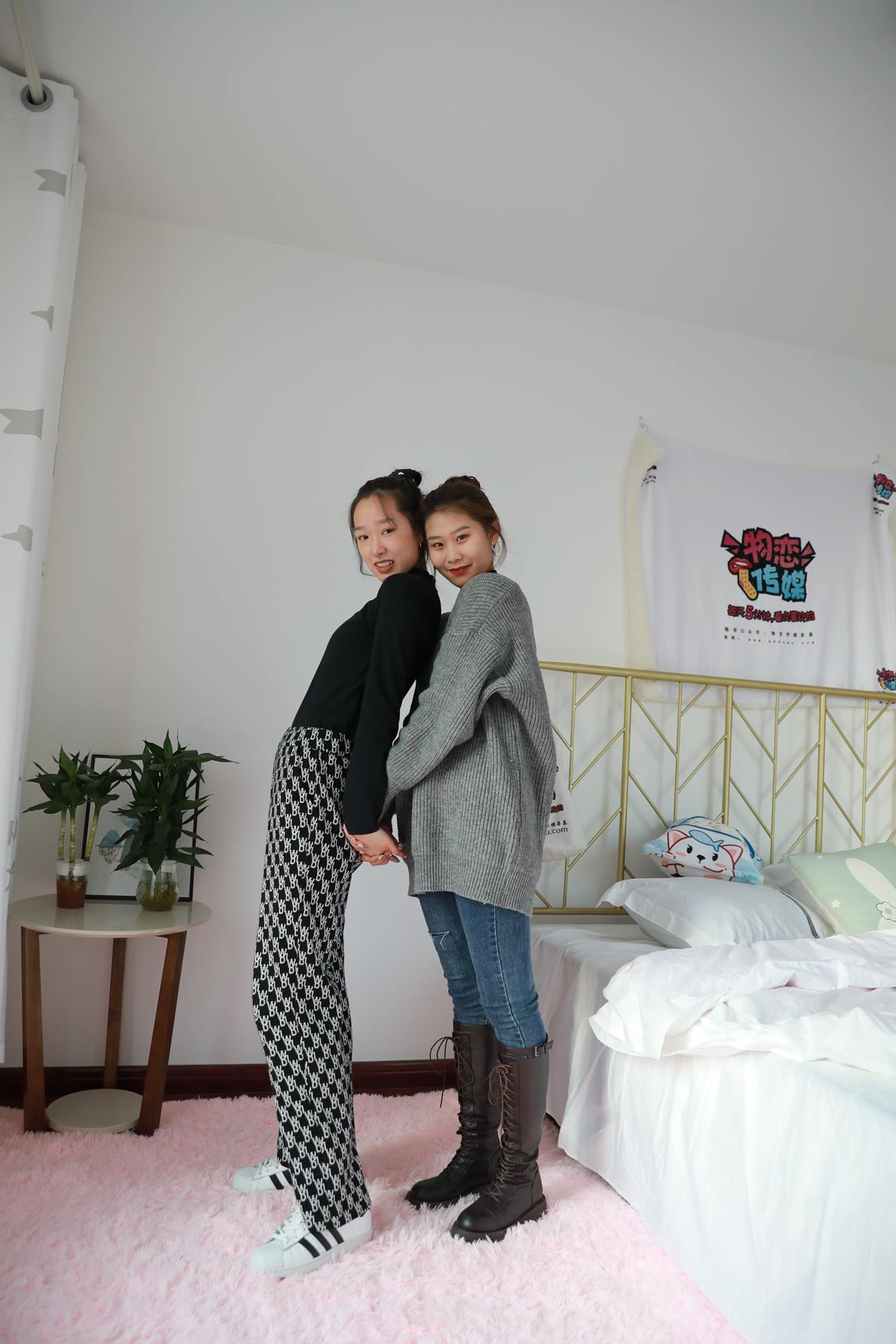 图片[20]-物恋传媒 NO.657 闺蜜-雪里双生 (1) [84P] – 速更版-美库