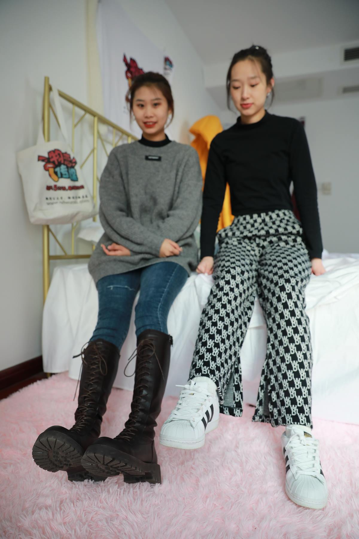 图片[39]-物恋传媒 NO.657 闺蜜-雪里双生 (1) [84P] – 速更版-美库