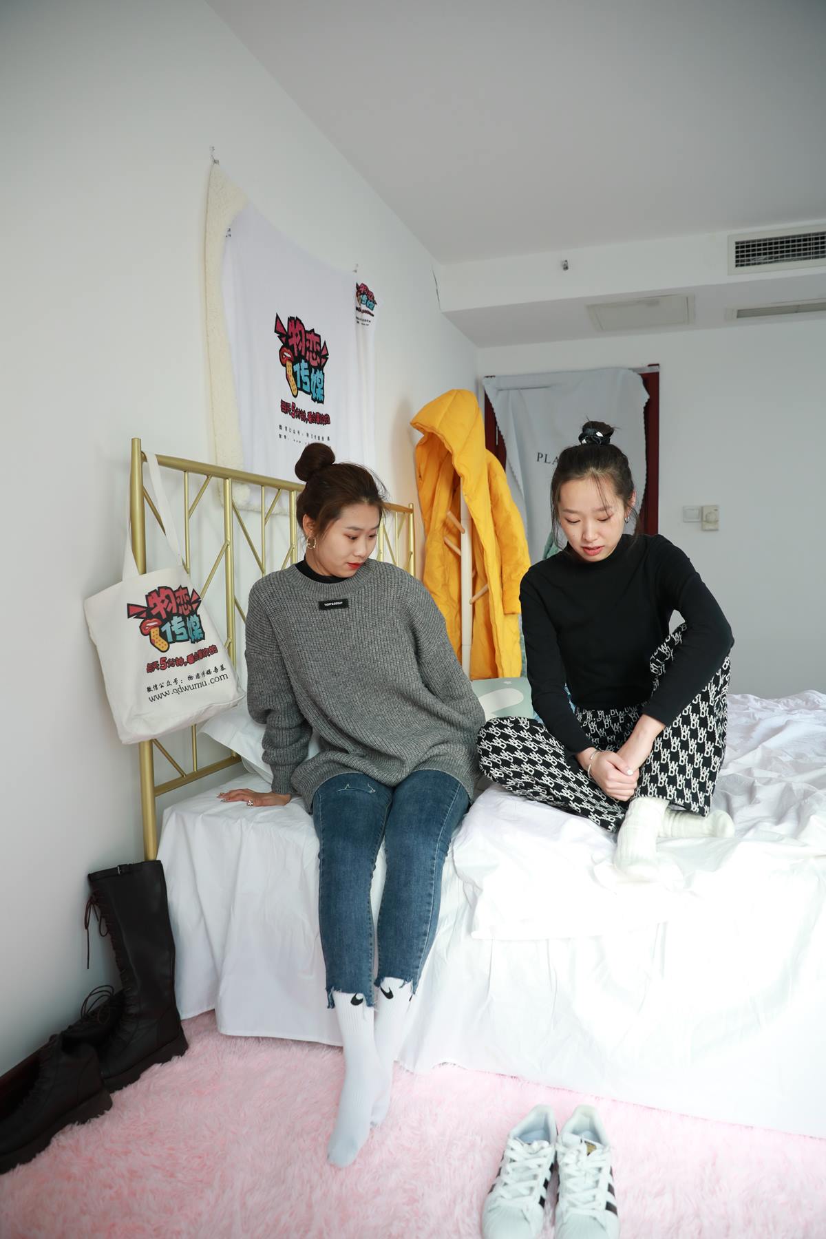 图片[60]-物恋传媒 NO.657 闺蜜-雪里双生 (1) [84P] – 速更版-美库