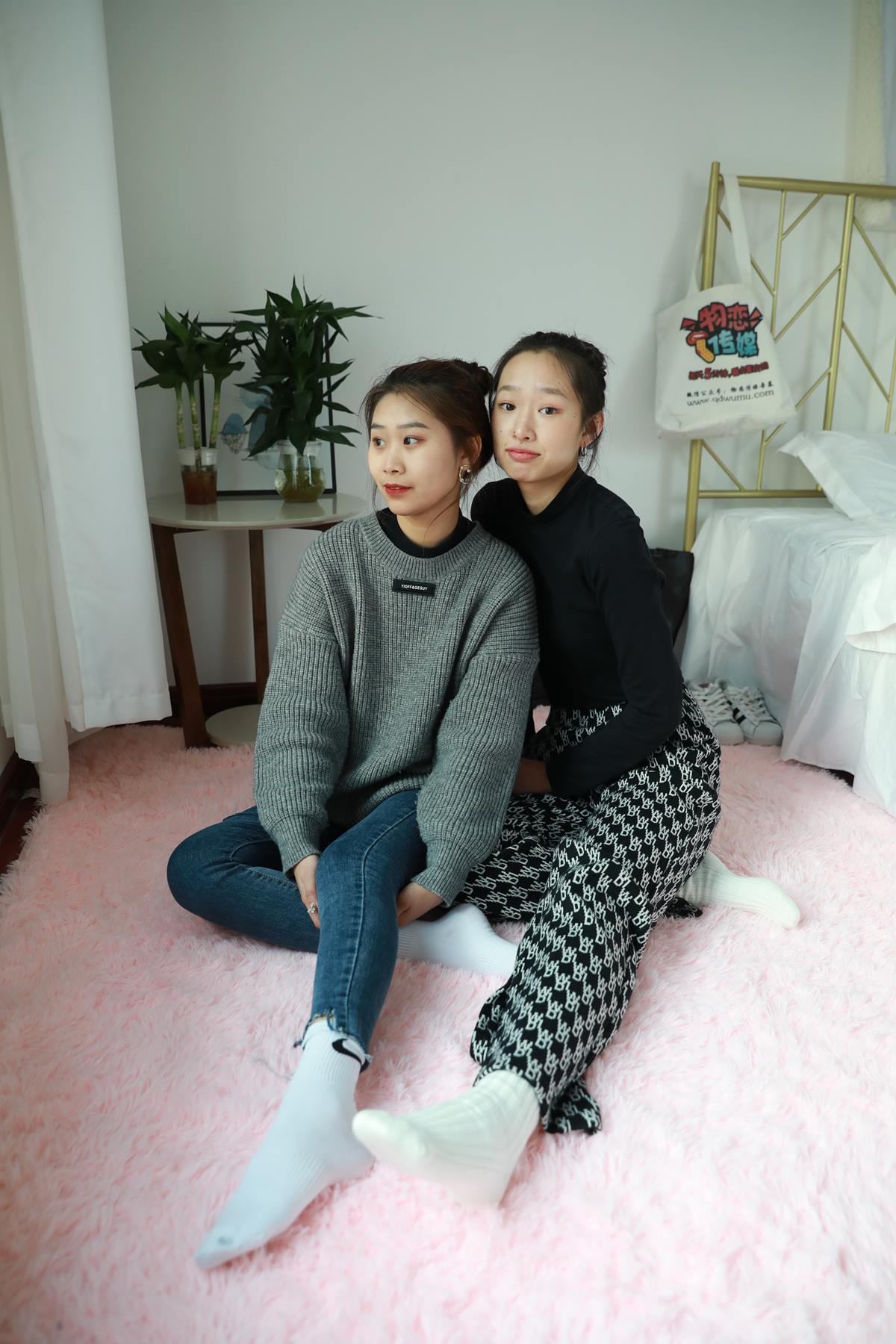 图片[68]-物恋传媒 NO.657 闺蜜-雪里双生 (1) [84P] – 速更版-美库