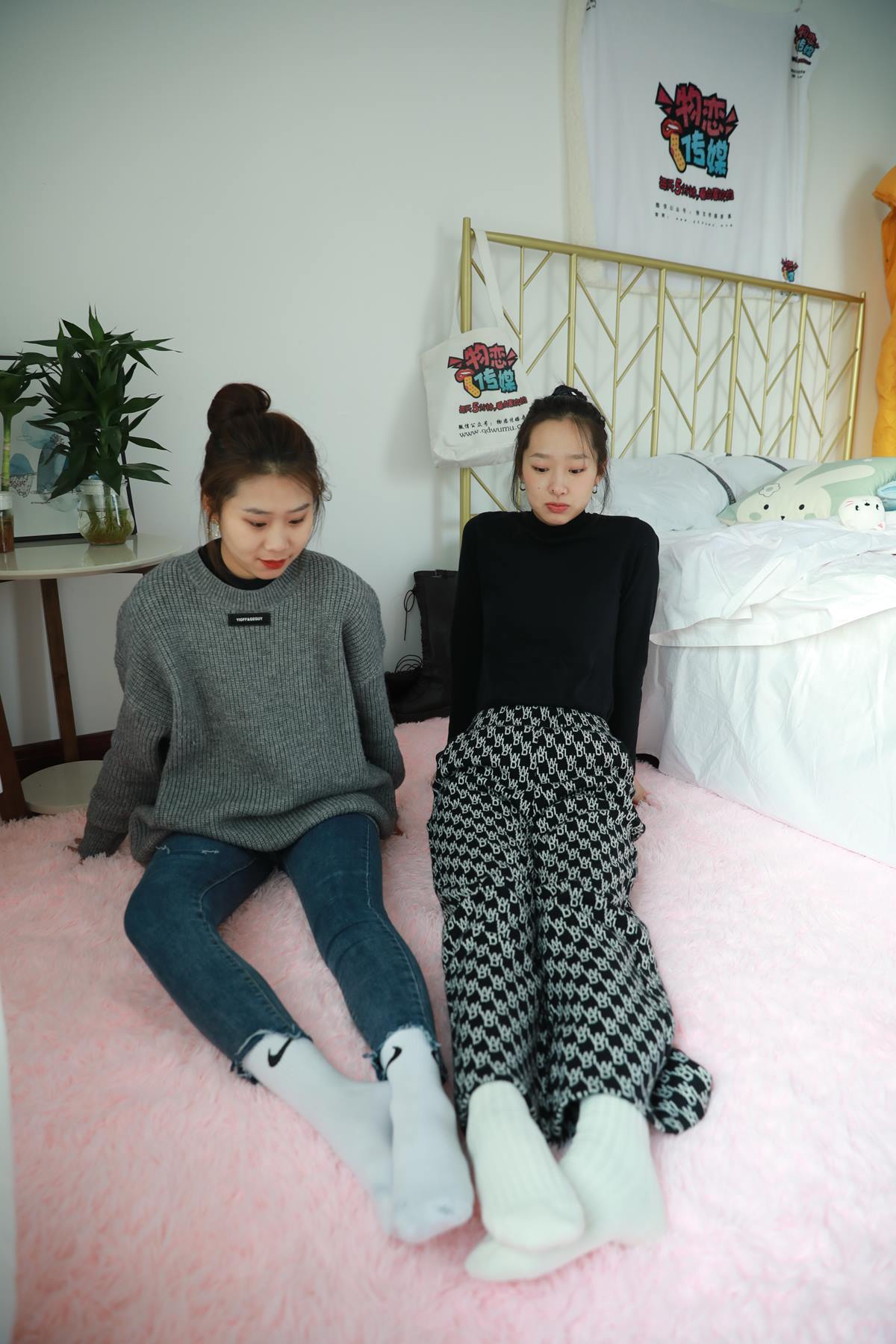 图片[74]-物恋传媒 NO.657 闺蜜-雪里双生 (1) [84P] – 速更版-美库