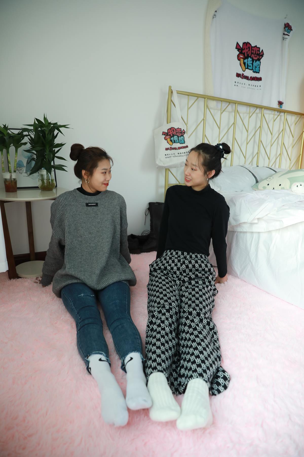 图片[75]-物恋传媒 NO.657 闺蜜-雪里双生 (1) [84P] – 速更版-美库