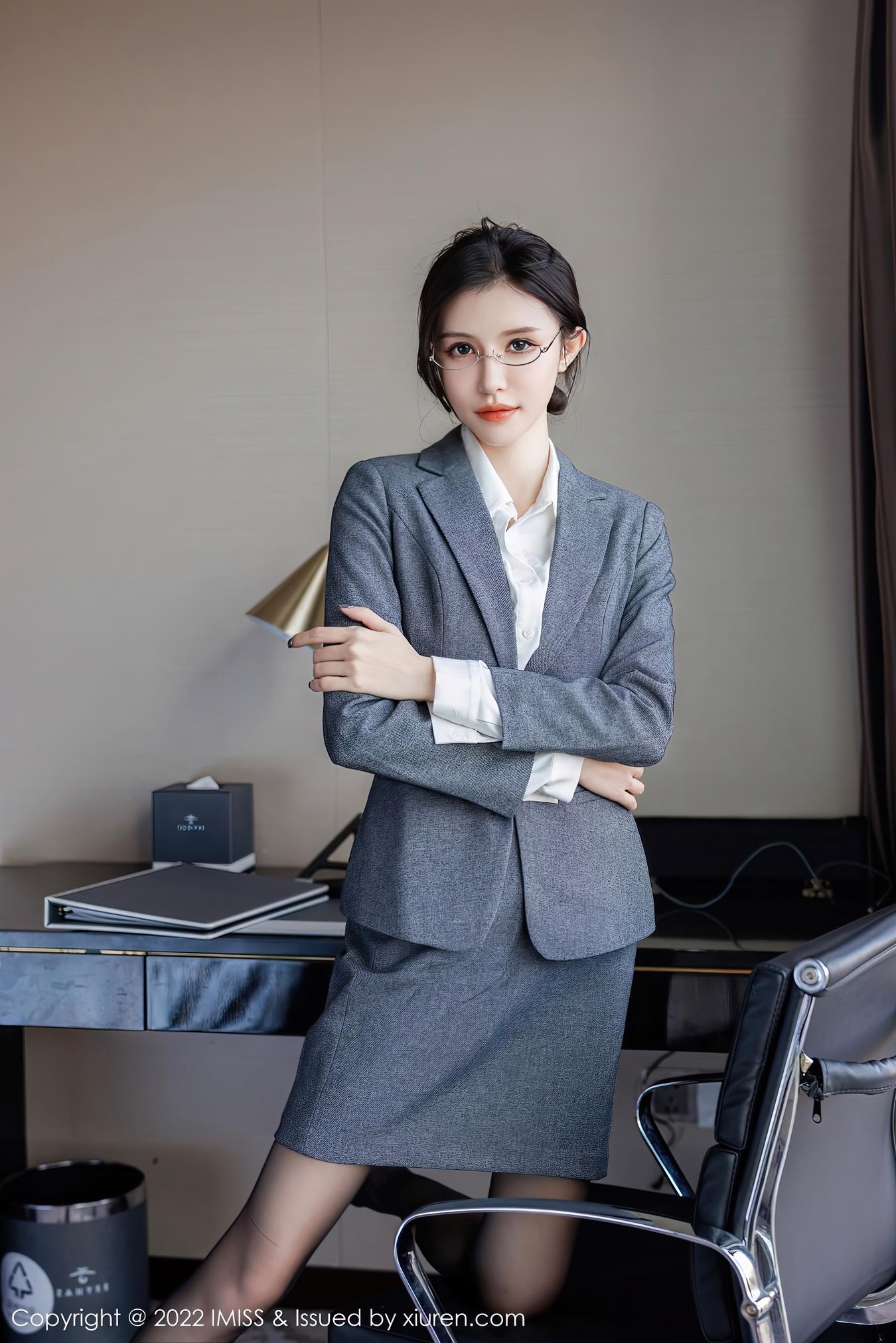 图片[10]-[IMiss爱蜜社]2022.12.06 VOL.708 泥鳅鳅[35+1P] – 速更版-美库