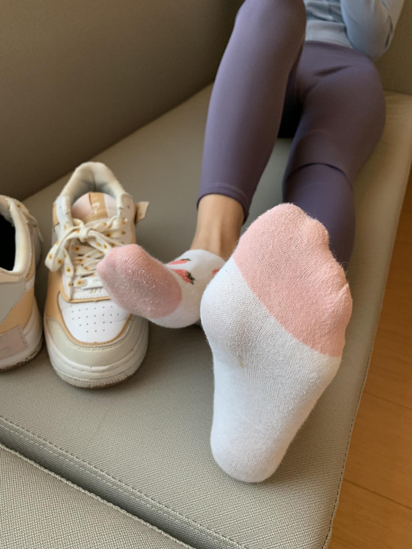 图片[14]-[誉铭传媒]袜足摄影 2022年《12月整合福利》[229P] – 速更版-美库