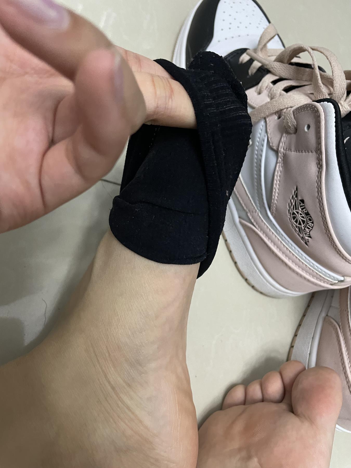 图片[61]-[誉铭传媒]袜足摄影 2022年《12月整合福利》[229P] – 速更版-美库