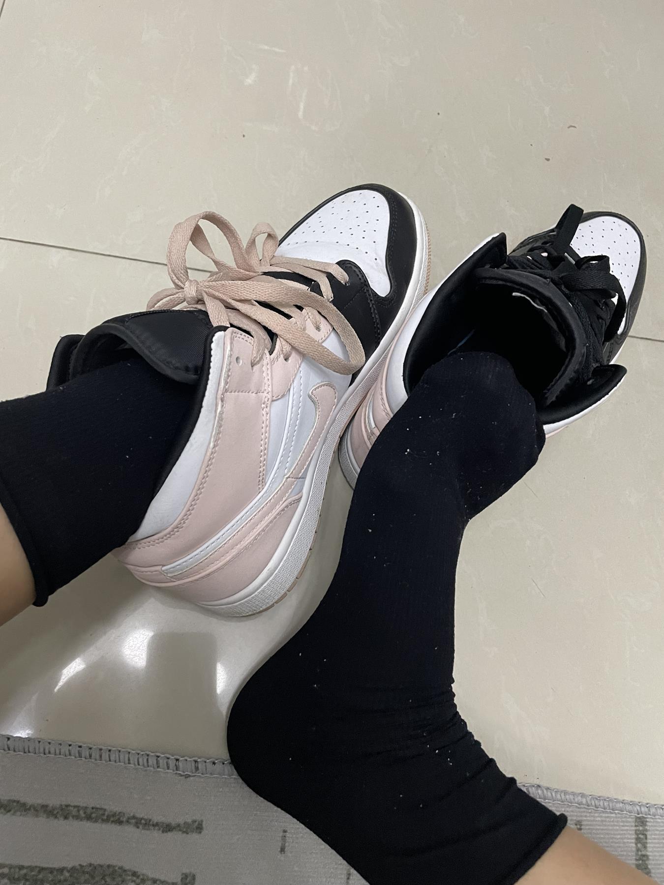 图片[68]-[誉铭传媒]袜足摄影 2022年《12月整合福利》[229P] – 速更版-美库