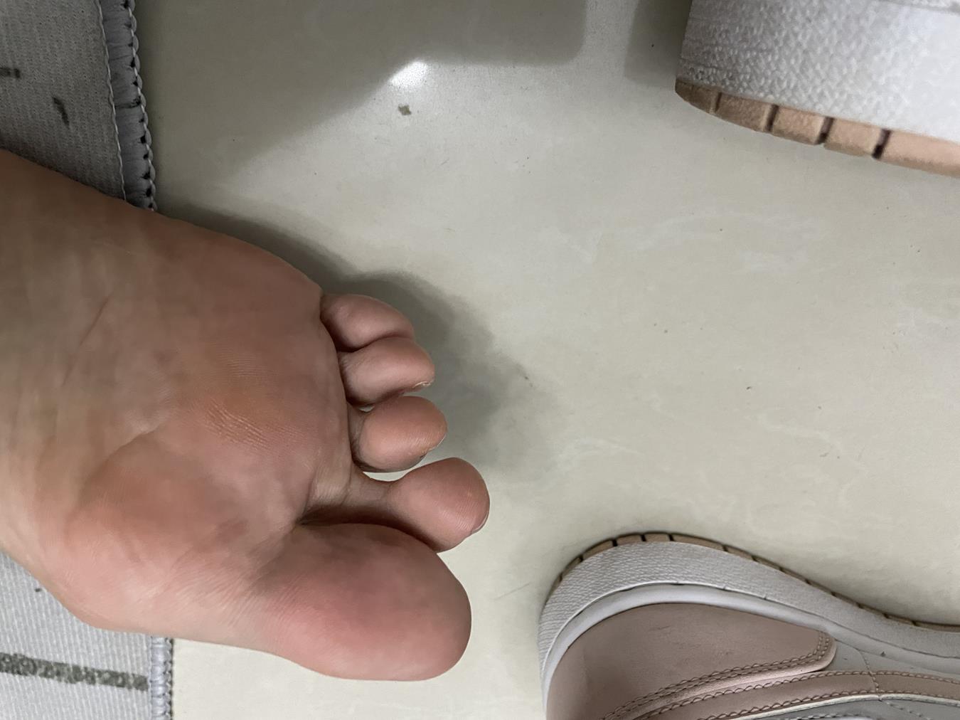 图片[71]-[誉铭传媒]袜足摄影 2022年《12月整合福利》[229P] – 速更版-美库