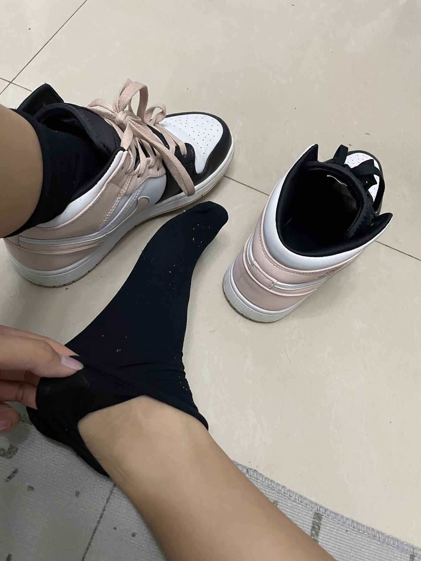 图片[75]-[誉铭传媒]袜足摄影 2022年《12月整合福利》[229P] – 速更版-美库