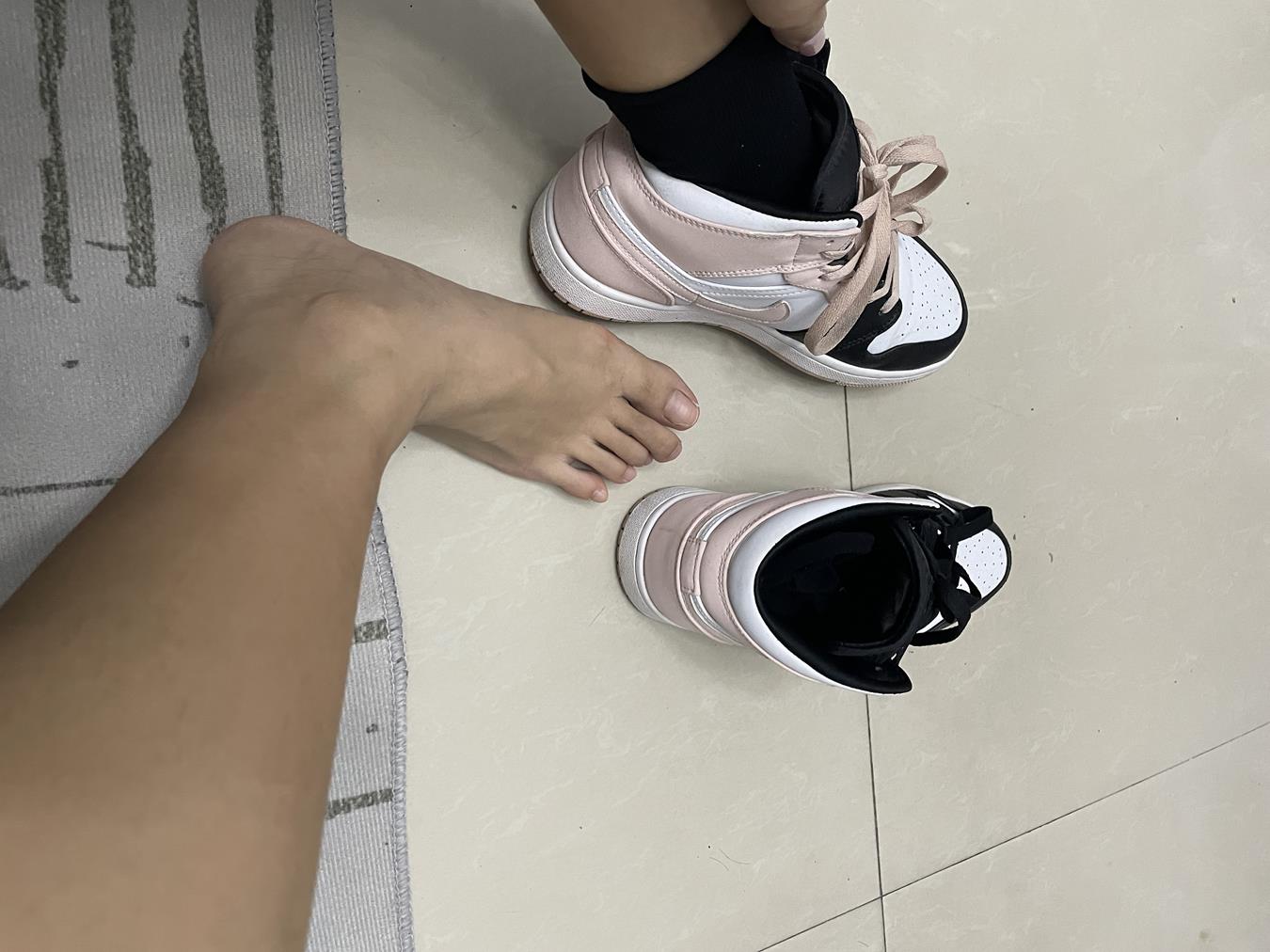 图片[82]-[誉铭传媒]袜足摄影 2022年《12月整合福利》[229P] – 速更版-美库