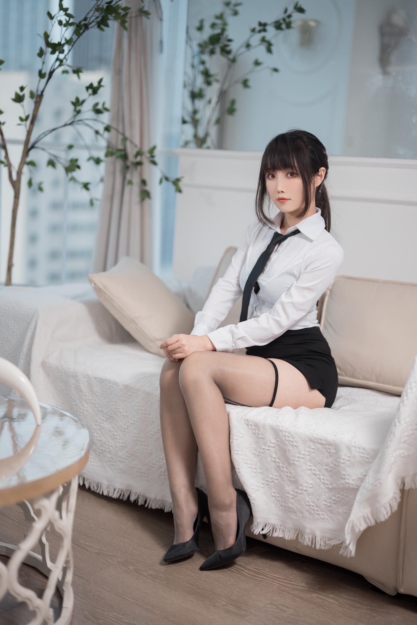 图片[11]-Cosplay汪知子 OL黑丝 [25P] – 速更版-美库