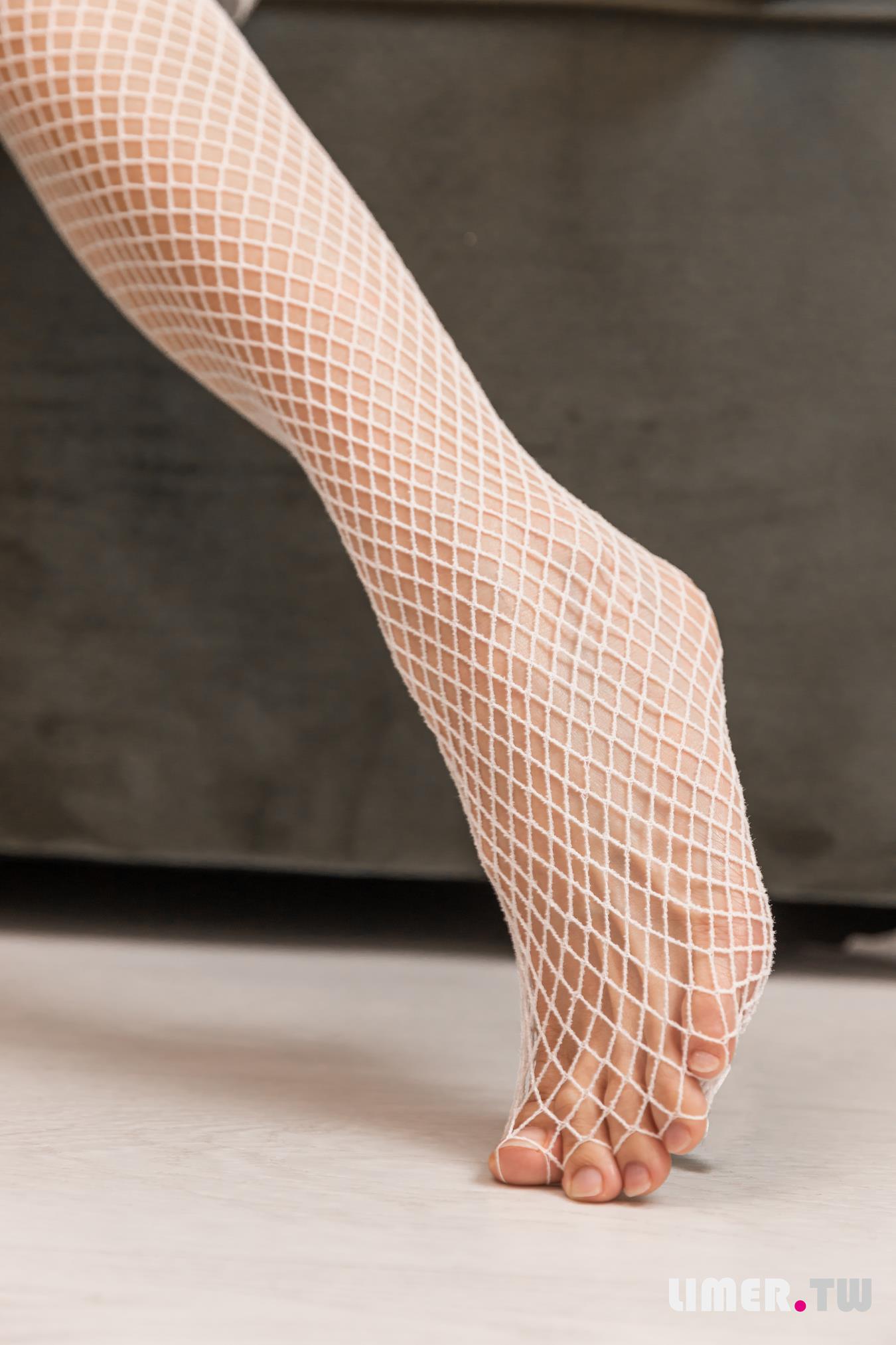 图片[97]-Limerence原创 NO.005 EJ圣诞麋鹿 裸足 白网袜[155P] – 速更版-美库