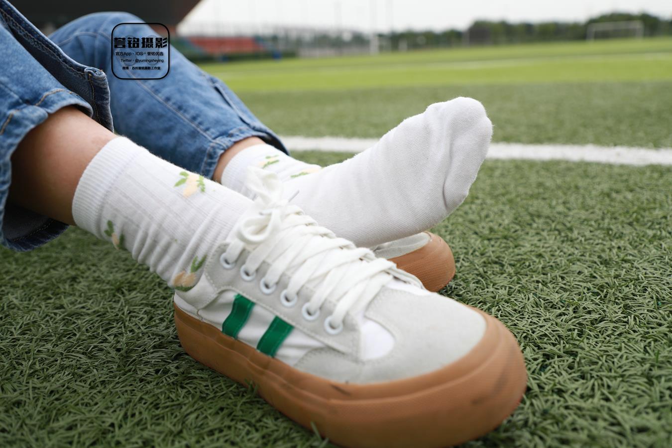 图片[24]-[誉铭传媒]袜足摄影 2022年《2022微信群第12套》[110P] – 速更版-美库