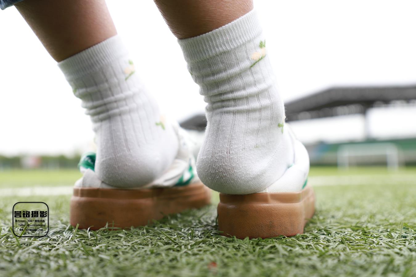 图片[37]-[誉铭传媒]袜足摄影 2022年《2022微信群第12套》[110P] – 速更版-美库