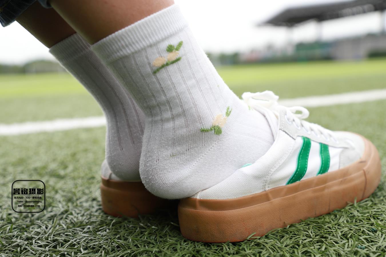图片[38]-[誉铭传媒]袜足摄影 2022年《2022微信群第12套》[110P] – 速更版-美库
