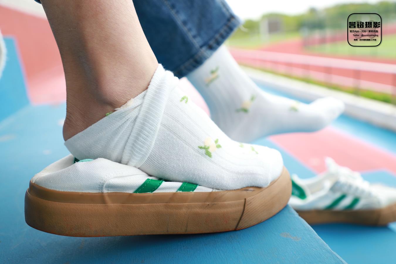 图片[64]-[誉铭传媒]袜足摄影 2022年《2022微信群第12套》[110P] – 速更版-美库