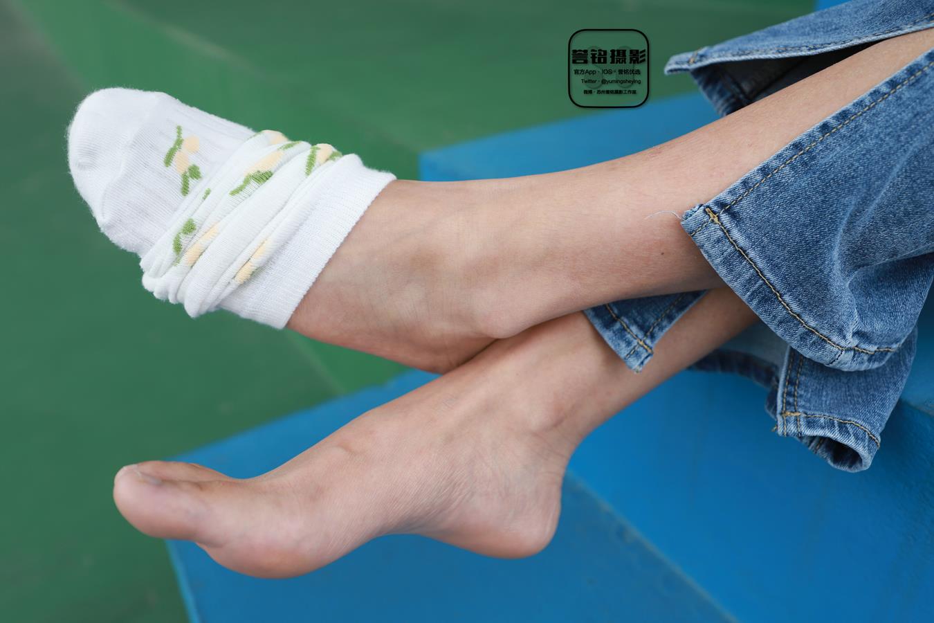 图片[79]-[誉铭传媒]袜足摄影 2022年《2022微信群第12套》[110P] – 速更版-美库