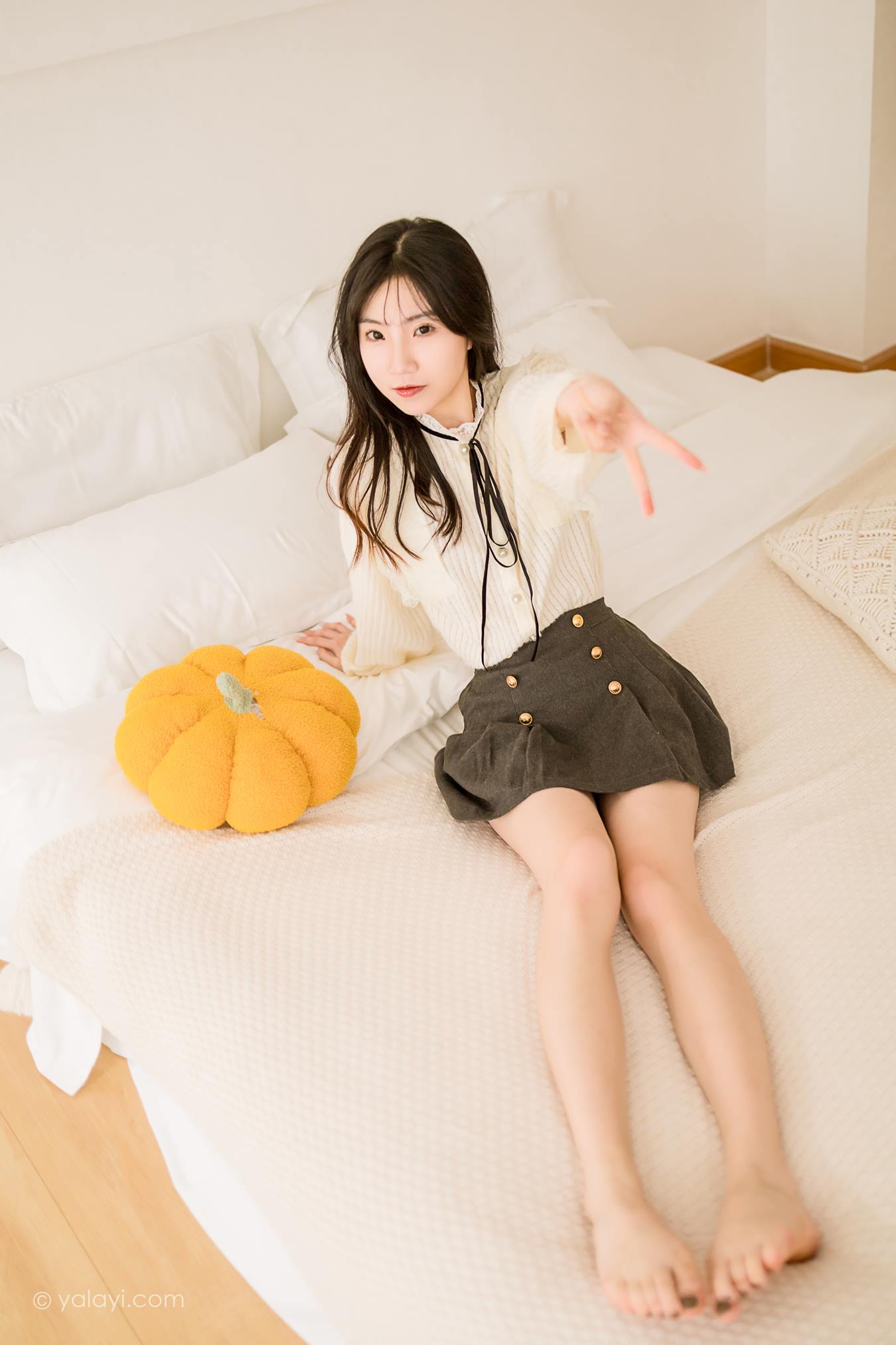 图片[42]-[YALAYI雅拉伊]2022.12.05 NO.989大幸福 小乔[44+1P] – 速更版-美库