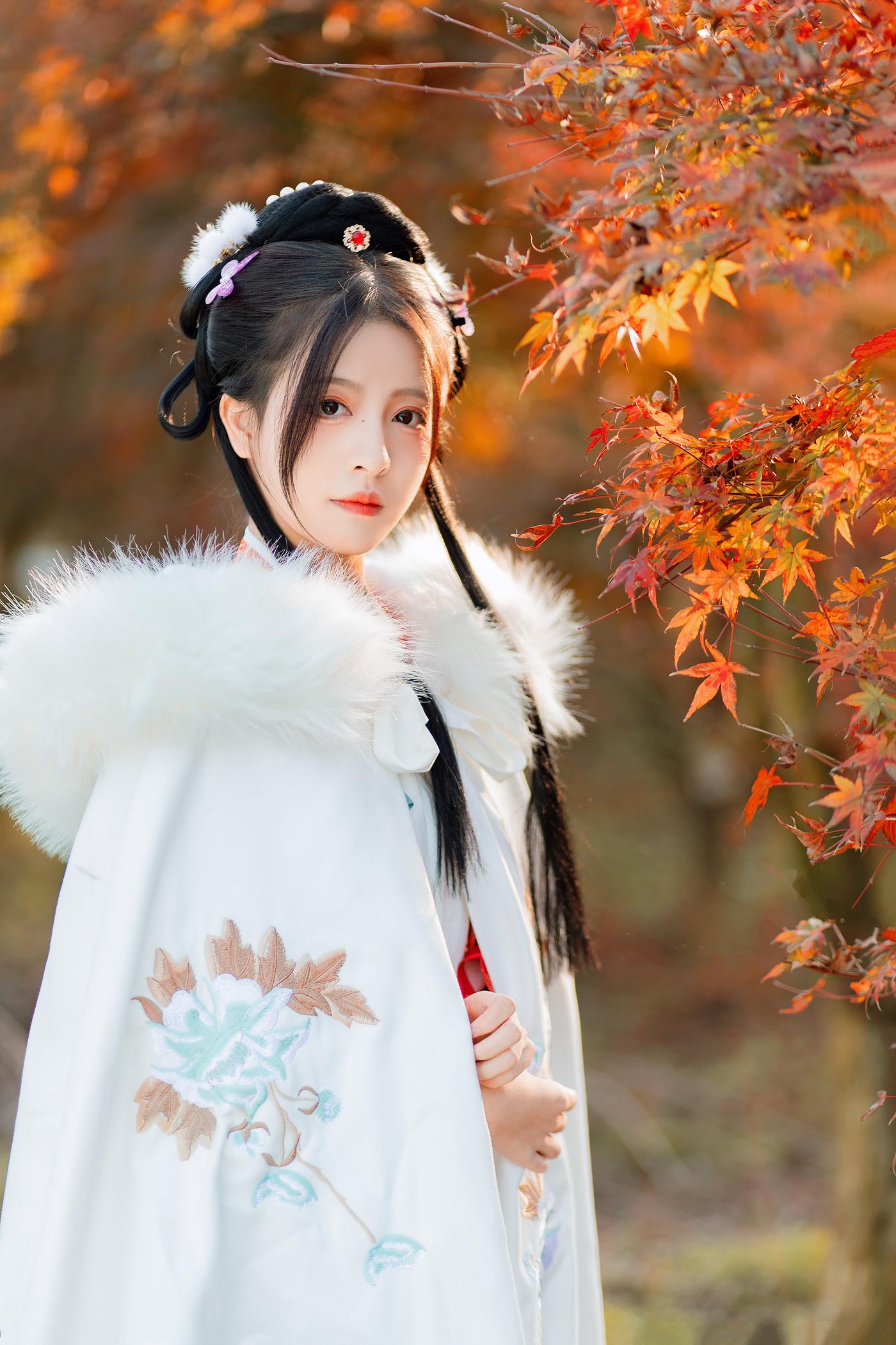 图片[17]-[YITUYU艺图语] 2022.01.24 枫林晚 柚子 [32P] – 速更版-美库